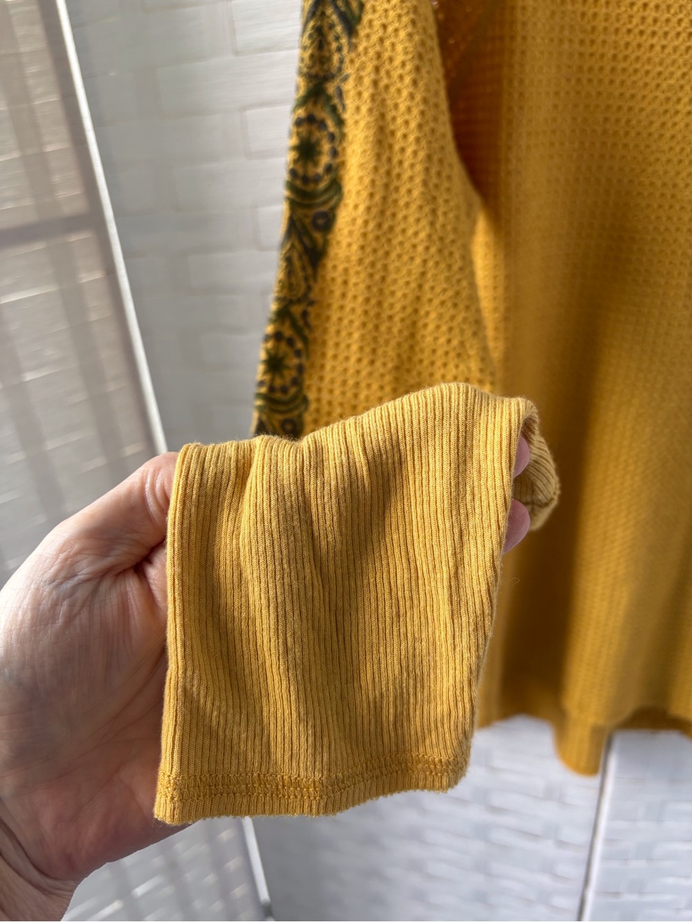 Sundance Large Thermal Waffle Knit Green Embroidered Sleeves High-Low Hem Soft - Picture 6 of 12
